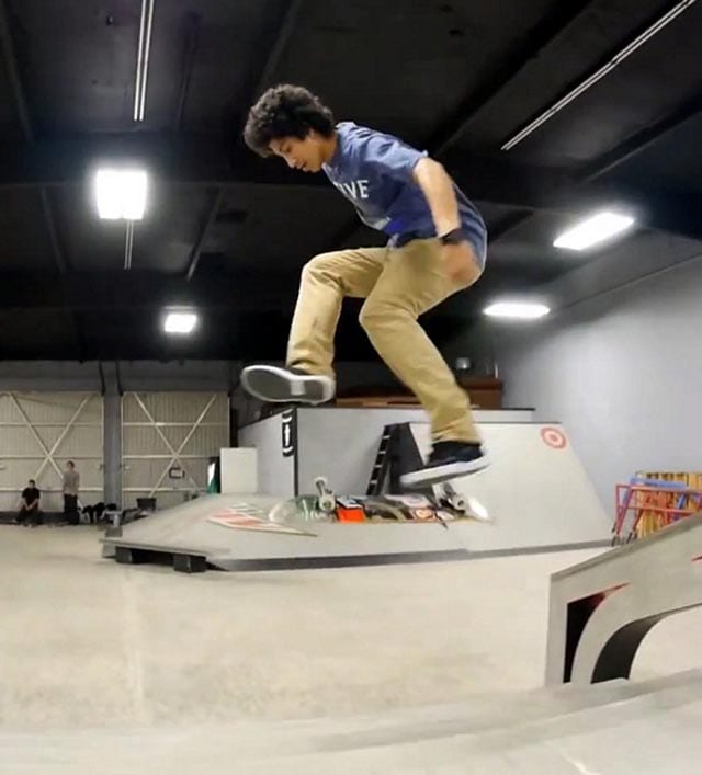 Skateboard-Tricks-for-Beginners-inward-heel-flip