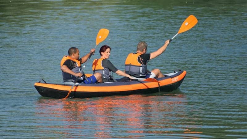 inflatable kayaks safety 1